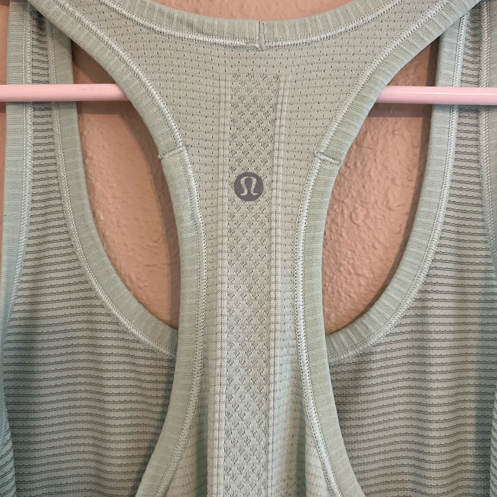 Lululemon Tank